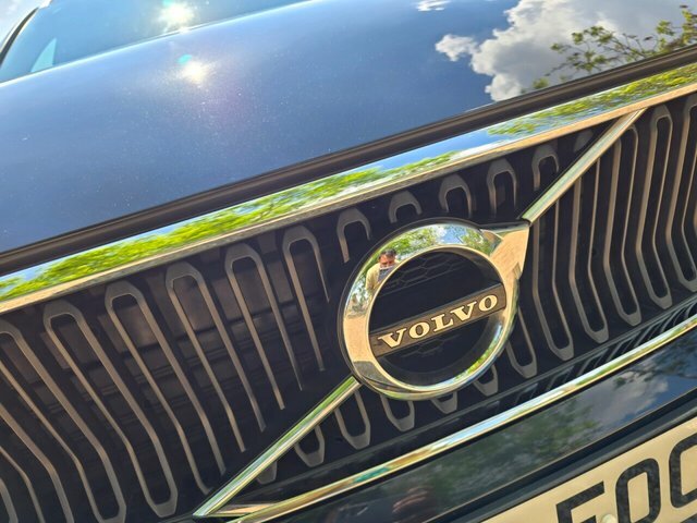 Volvo XC40 T3 Momentum Suv EJ22EOC Black #3