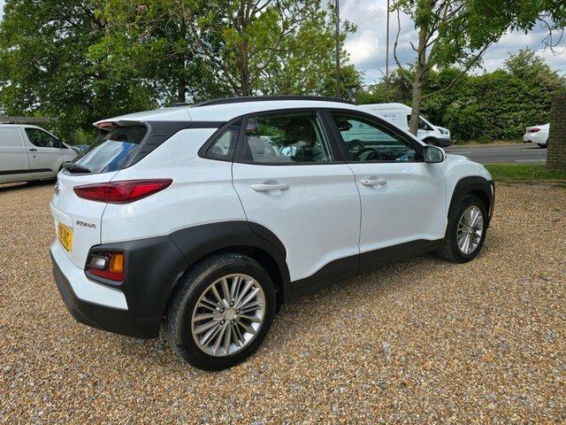 Hyundai Kona T-gdi Blue Drive Se PN18XKC White #5
