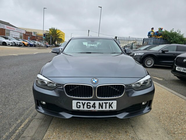 BMW 3 Series 318D Se Saloon GY64NTK Grey #2