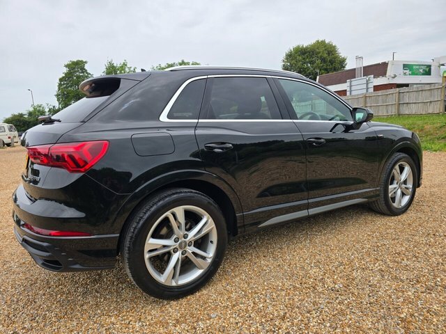Audi Q3 Tfsi Cod 35 S RF19CYU Black #6