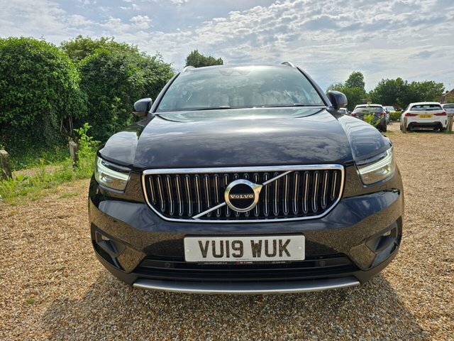 Volvo XC40 D3 Inscription Suv VU19WUK Black #2