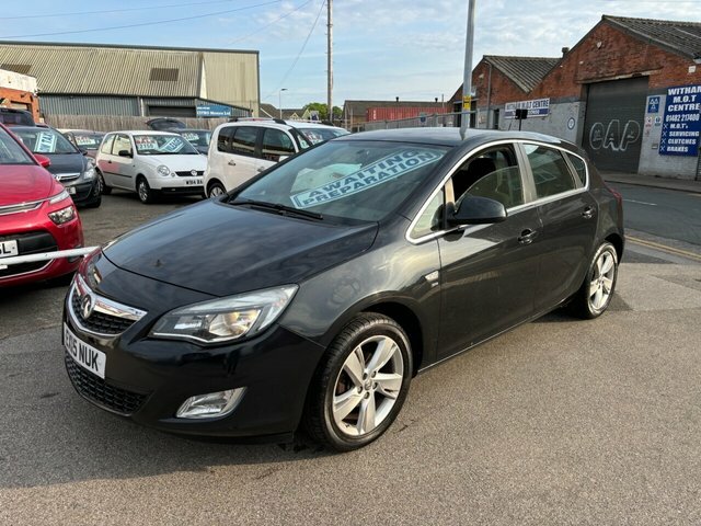 Vauxhall Astra Hatchback Black