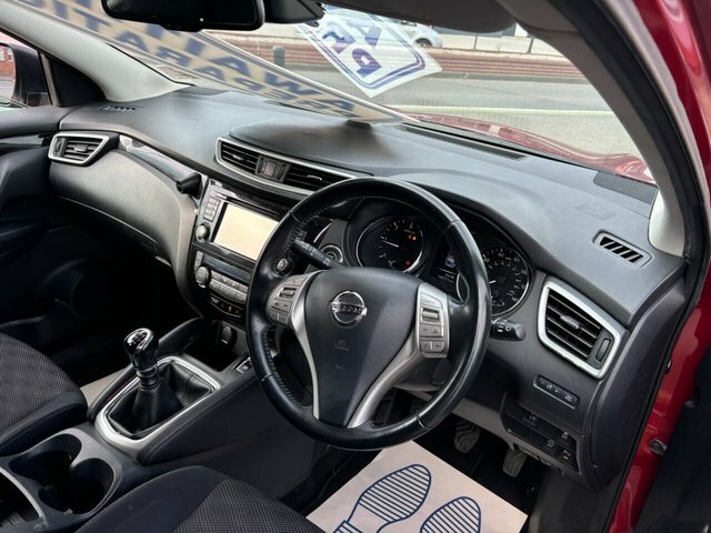 Nissan Qashqai Dci Acenta Premium YD14UCS Red #5