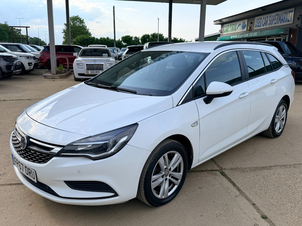 Vauxhall Astra 1.0I Turbo Ecotec Tech Line Nav Sports Tourer FP67ORU White #6