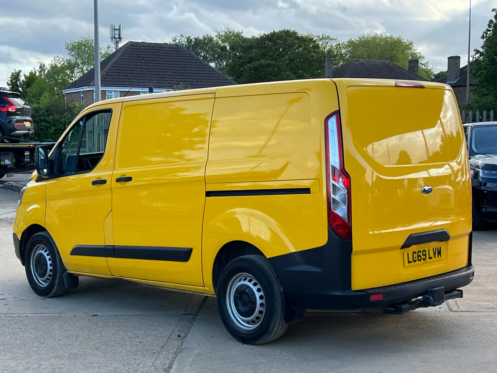 Ford Transit Custom 2.0 340 Ecoblue Leader Panel Van LC69LVM Yellow #4