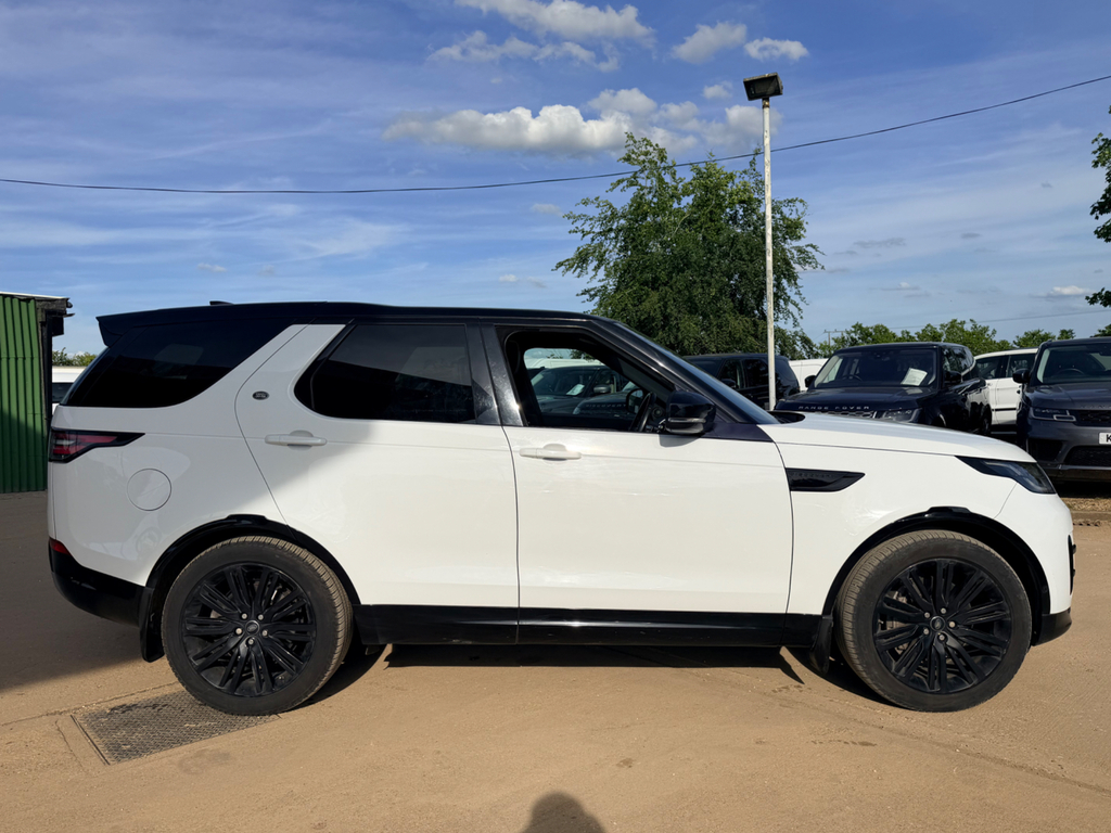 Land Rover Discovery 3.0 Sd V6 Hse Suv 4Wd Euro 6 Ss PX19KND White #2