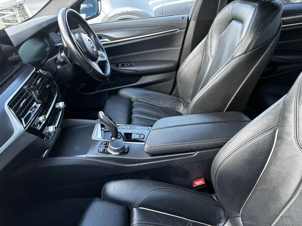 BMW 5 Series 530E M Sport SA23OVT Black #5