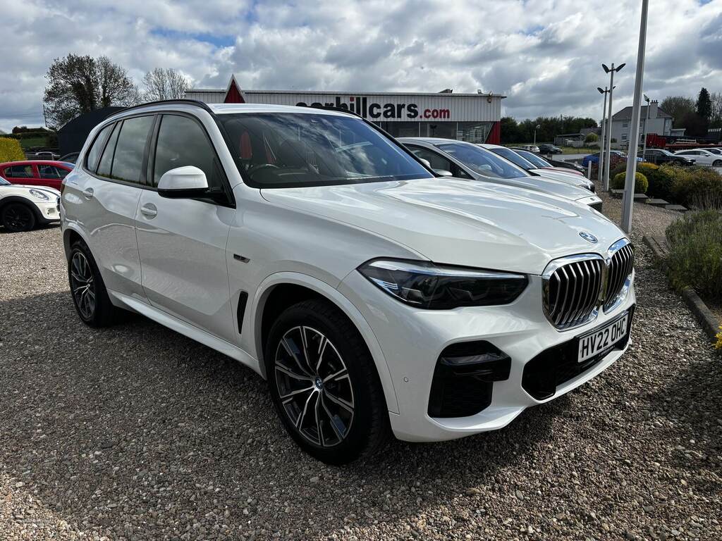 BMW X5 Xdrive45e M Sport White