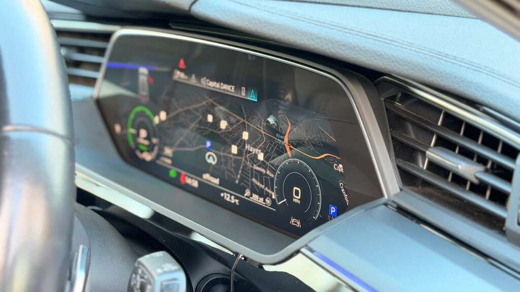 Audi E-tron E-tron Sport 50 Quattro 4Wd RK20KKP Black #4