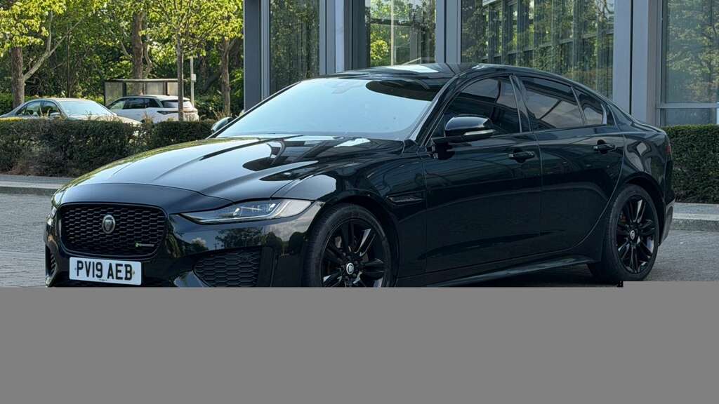 Jaguar XE 2.0 Xe R-dynamic Se PV19AEB Black #5