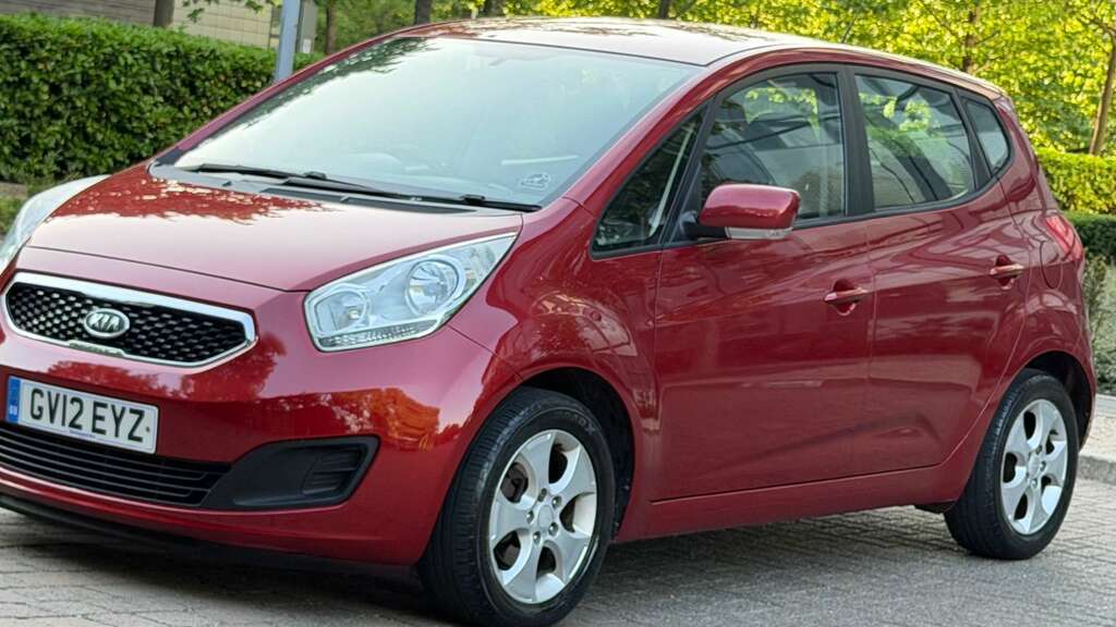 Kia Venga 1.6 Venga 2 GV12EYZ Red #2