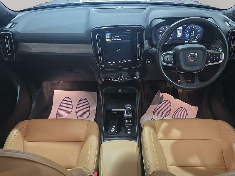 Volvo XC40 2.0 B4 Mhev Inscription Awd Euro 6 S S MM70YLX #2