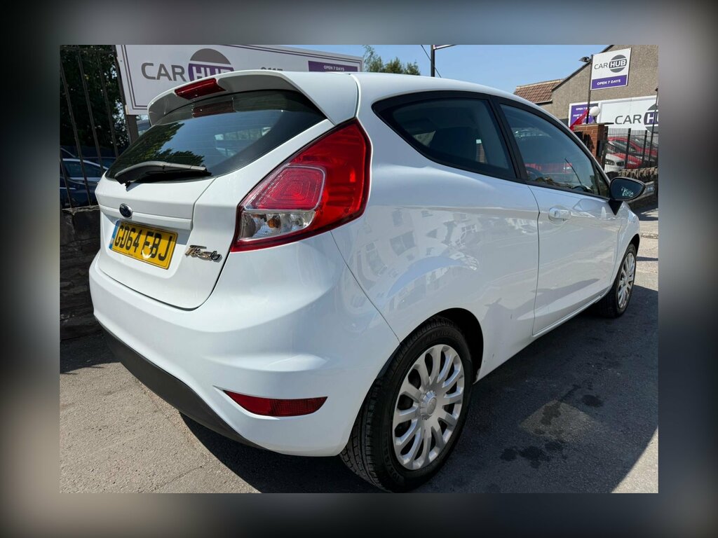 Ford Fiesta 1.25 Style Hatchback Euro 5 60 GD64FBJ White #6