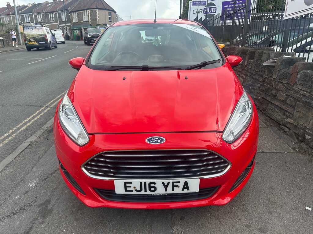 Ford Fiesta 1.25 Zetec Hatchback Euro 6 82 EJ16YFA Red #3