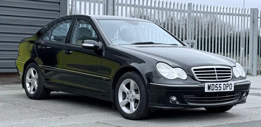 Mercedes-Benz C Class 2.1 C220 Cdi Avantgarde Se Black #5