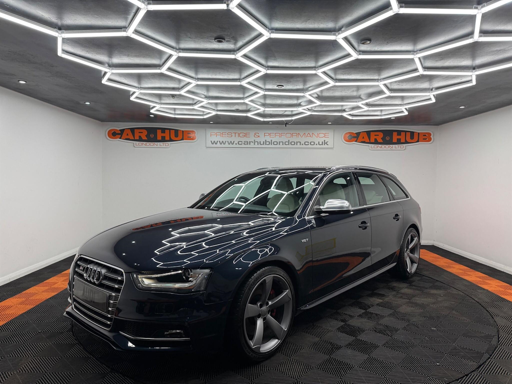 Audi S4 2015 3.0 Tfsi V6 Black Edition Estate S White #4
