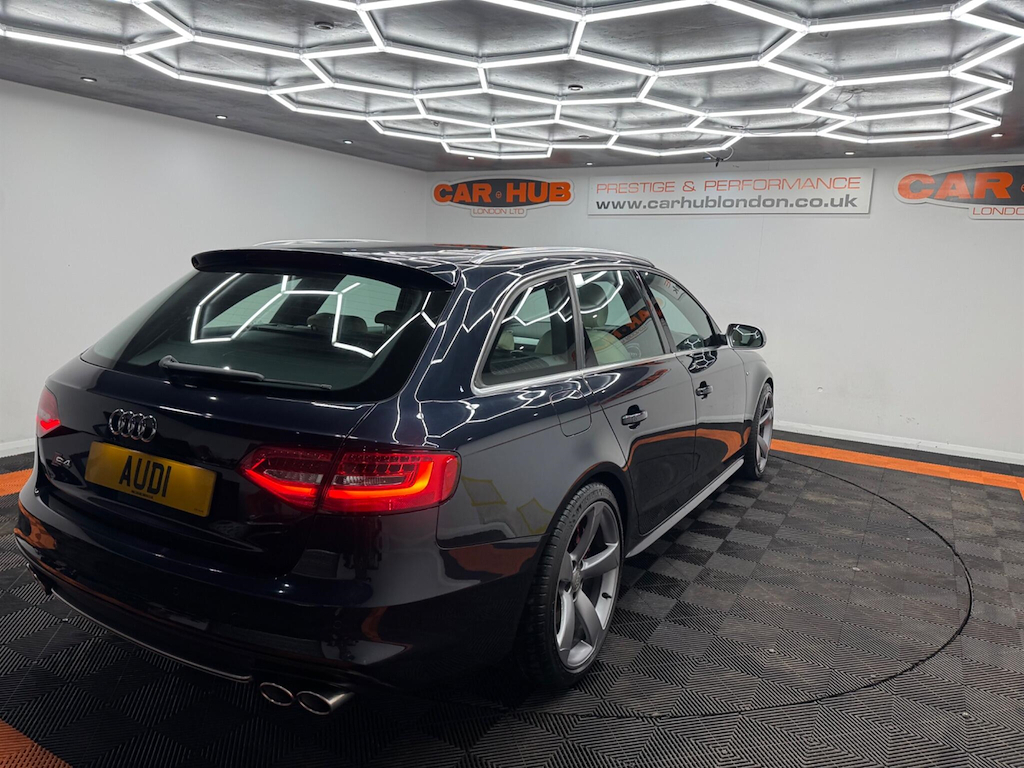 Audi S4 2015 3.0 Tfsi V6 Black Edition Estate S White #13