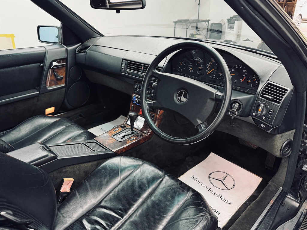Mercedes-Benz SL Class Sl-24 Valve Blue #37
