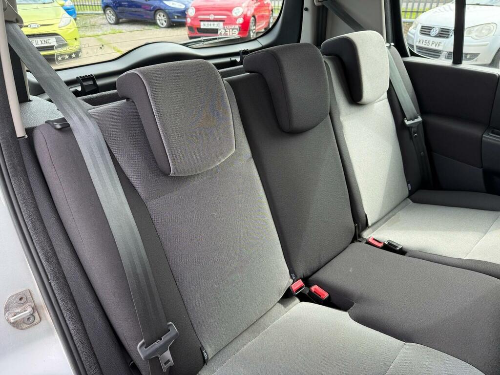 Renault Modus 1.1 Expression 16V 75 Bhp Blue #29