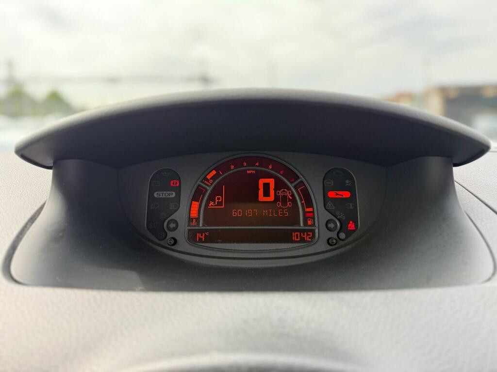 Renault Modus 1.1 Expression 16V 75 Bhp Blue #44
