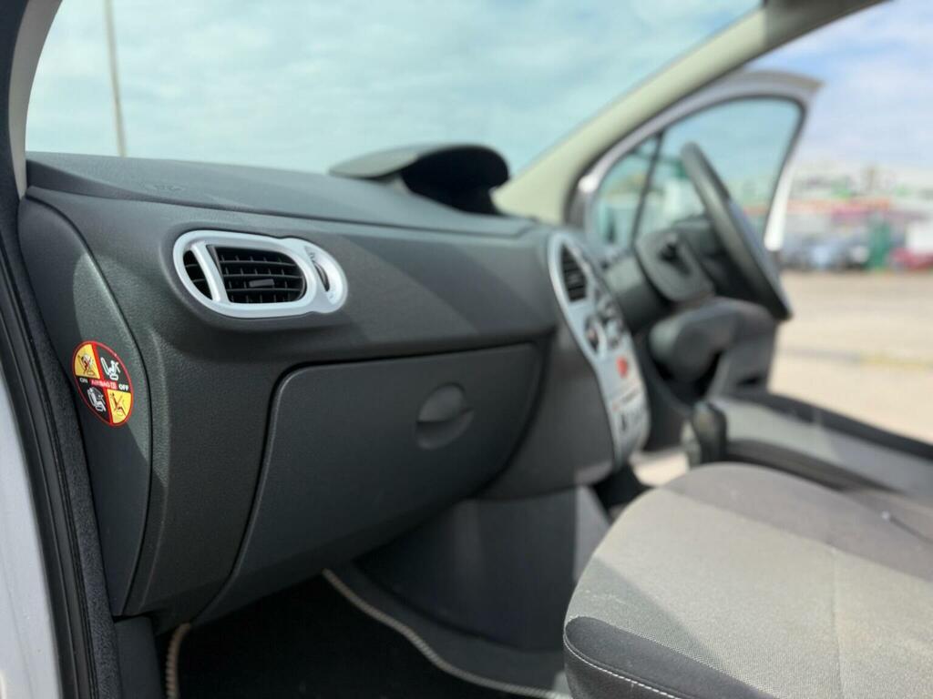 Renault Modus 1.1 Expression 16V 75 Bhp Blue #23