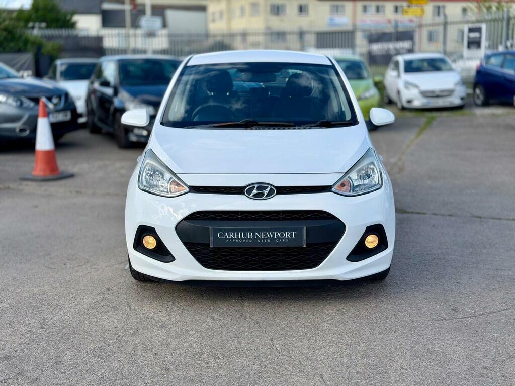 Hyundai I10 Hatchback 1.0 Se Euro 5 201515 PN15TRZ White #2