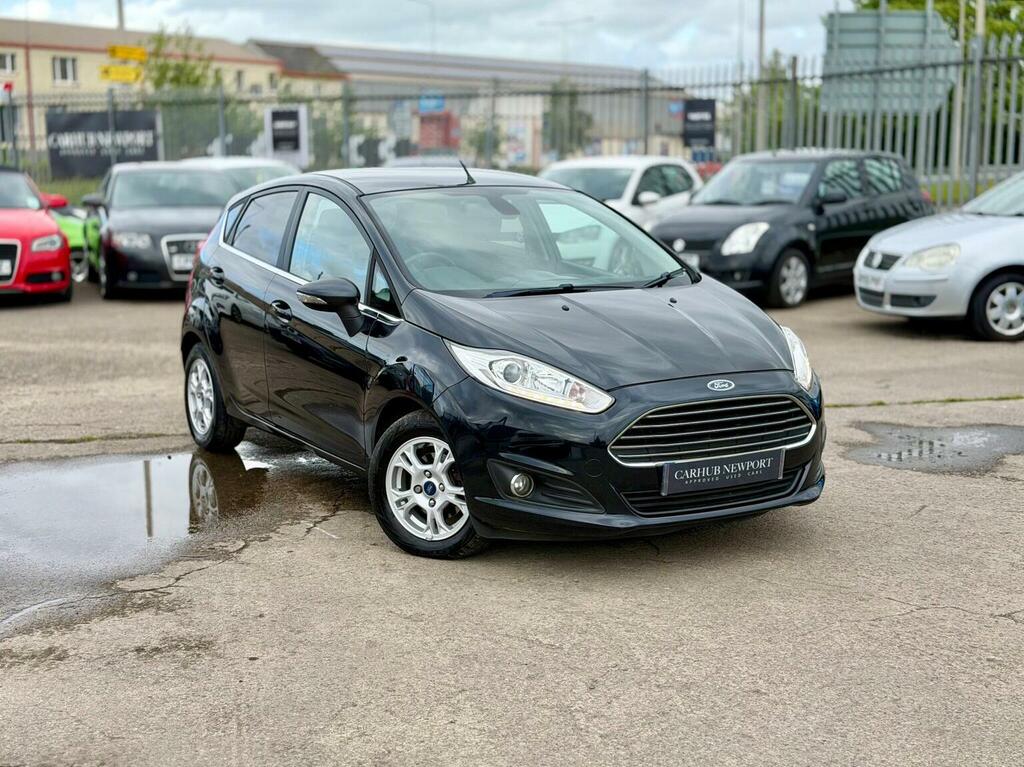 Ford Fiesta Hatchback 1.6 Tdci Econetic Titanium Euro 5 Ss Black #5