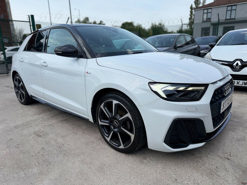 Audi A1 1.0 Tfsi 25 Black Edition Sportback Euro 6 Ss 5 KT70AOF  #2