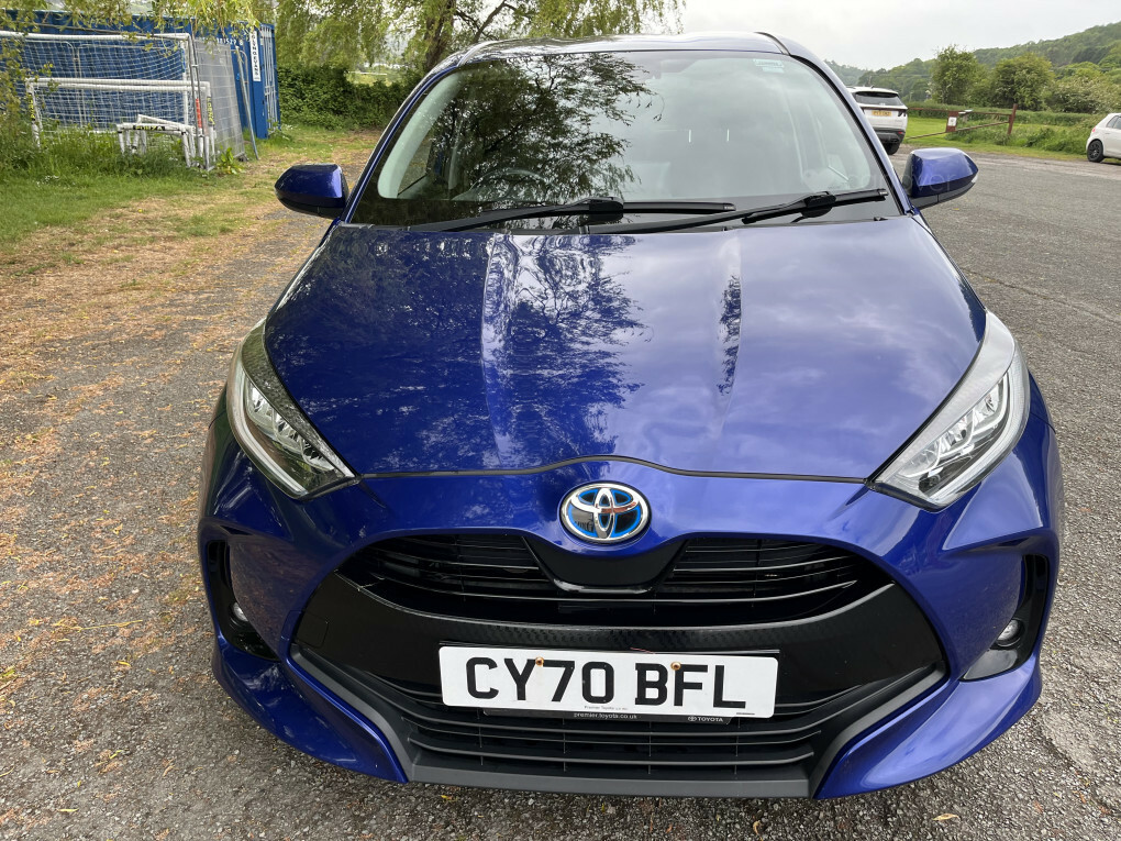 Toyota Yaris Design Hev Cvt CY70BFL  #3