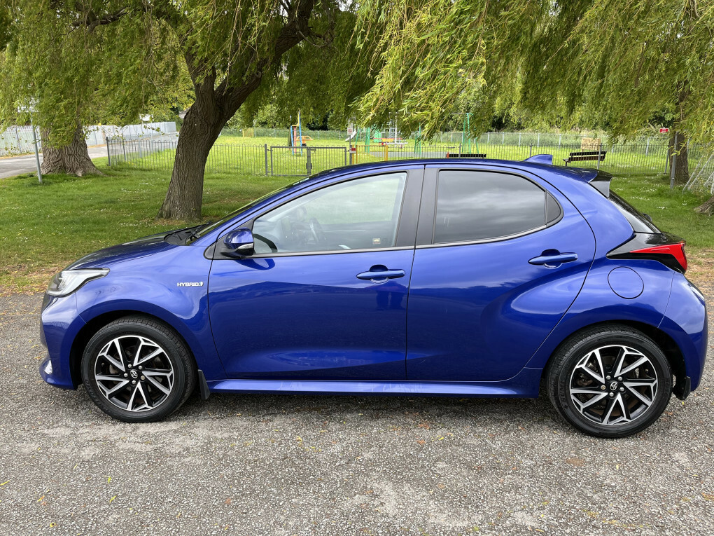 Toyota Yaris Design Hev Cvt CY70BFL  #4