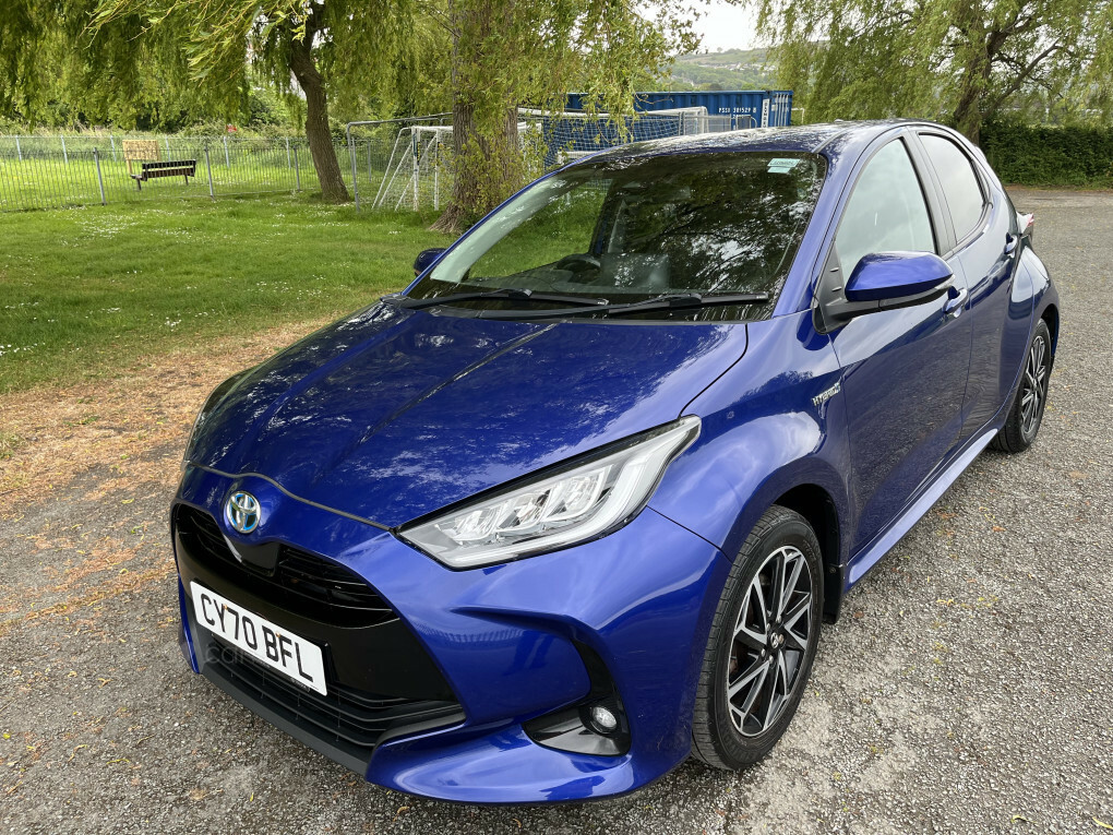 Toyota Yaris Design Hev Cvt CY70BFL  #2