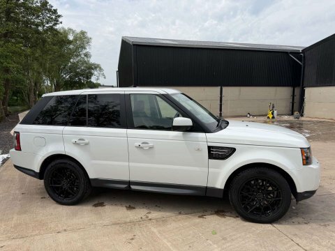 Land Rover Range Rover Sport 3.0 Range Rover PN12YCJ White #4