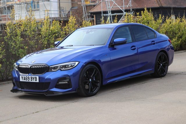 BMW 3 Series Saloon J14KEX Blue #3
