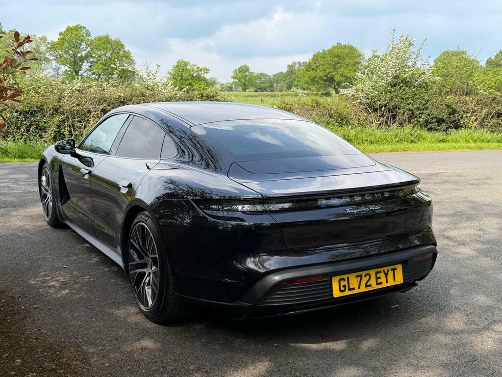 Porsche Taycan Performance Plus 93.4Kwh 4S 4Wd GL72EYT Black #2