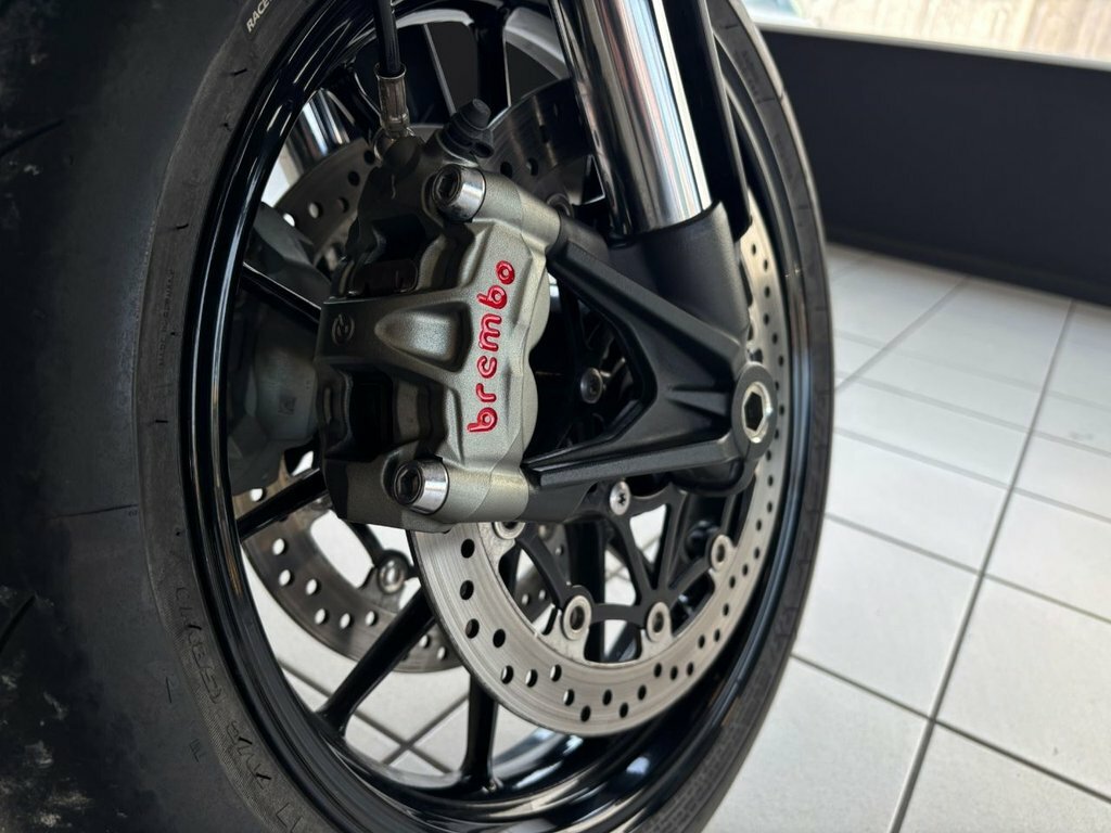 Triumph Roadster Sports Grey #6