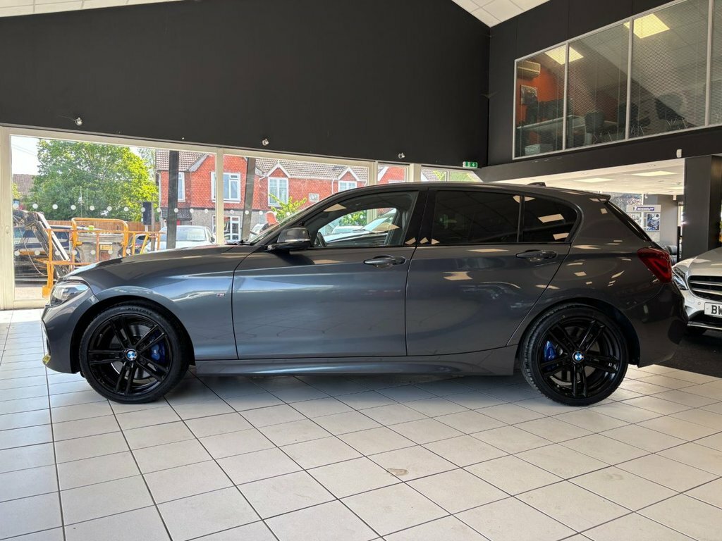 BMW 1 Series 1.5L M Sport Shadow Edition YD68OJC Grey #6