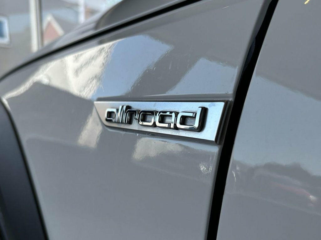 Audi A4 Allroad 2L Sport White #5