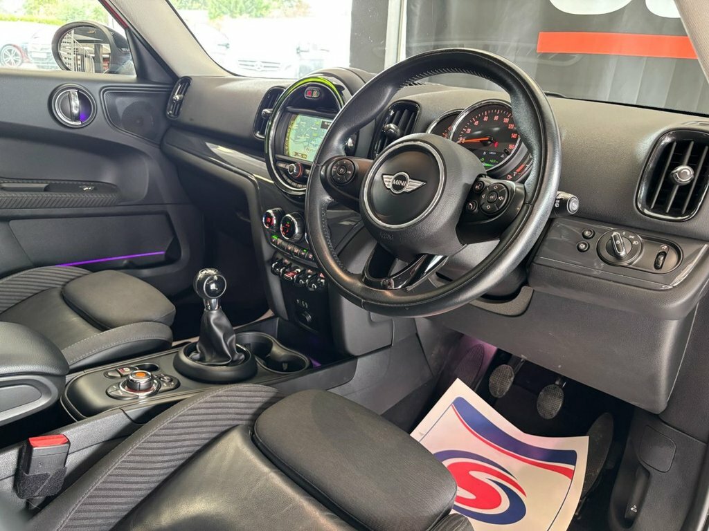 Mini Countryman 1.5L Cooper YC67GXR Red #2