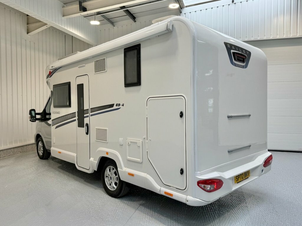 Ford Transit Custom Estate SP72BKV Silver #5