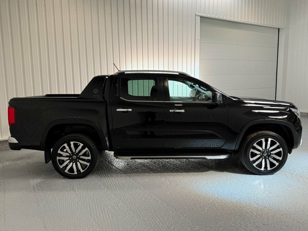 Volkswagen Amarok 3L Aventura CE74BLZ Black #4