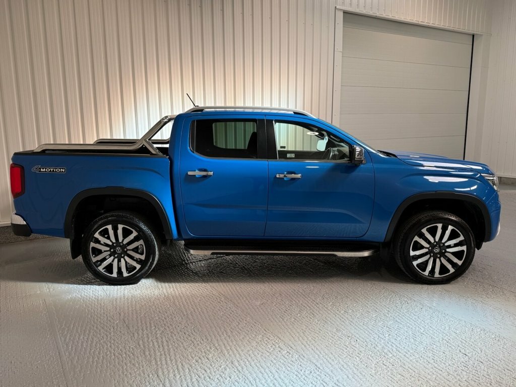 Volkswagen Amarok 3L Aventura Blue #4