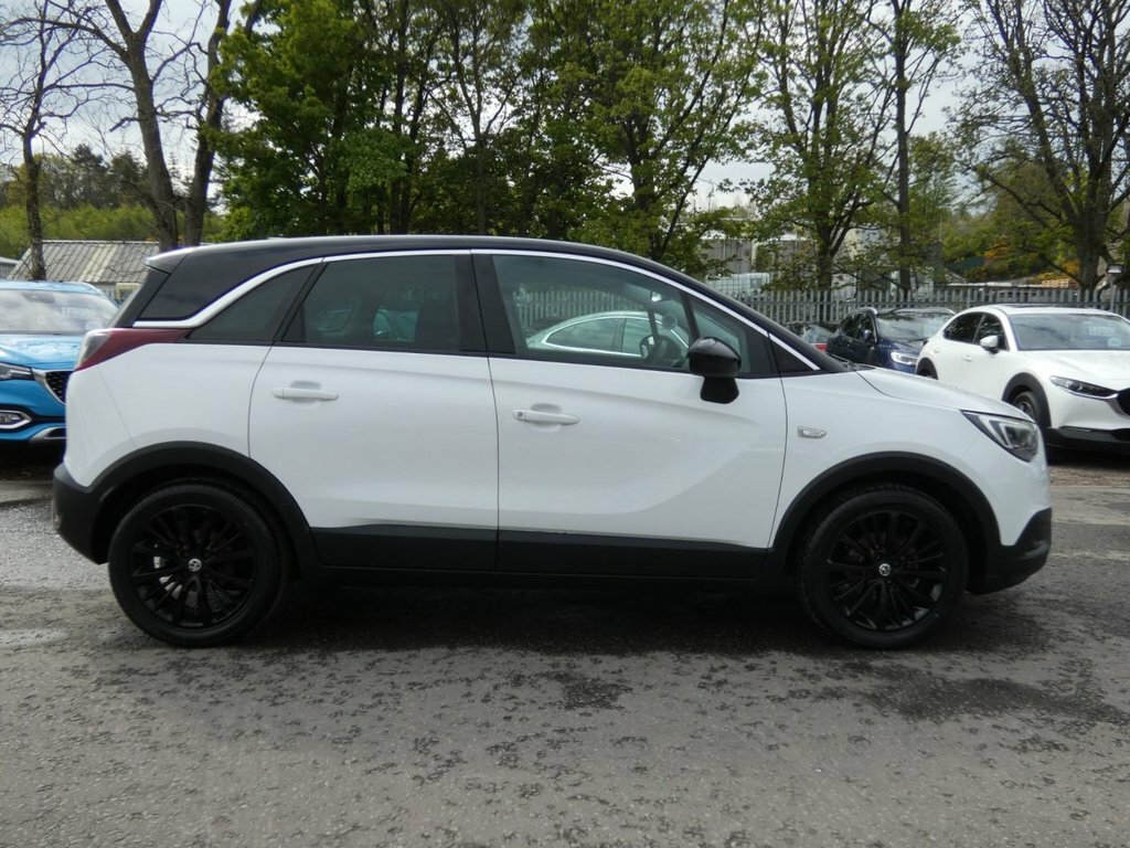Vauxhall Crossland X 1.2L Elite ML69MLY White #4