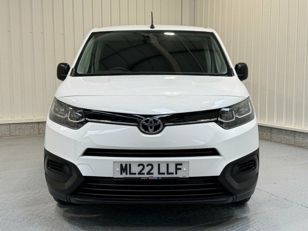 Toyota Proace City 1.5L Active ML22LLF White #2
