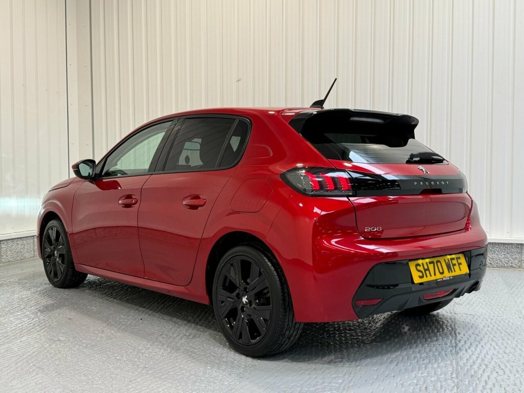 Peugeot 208 1L Allure Premium SH70WFF Red #4