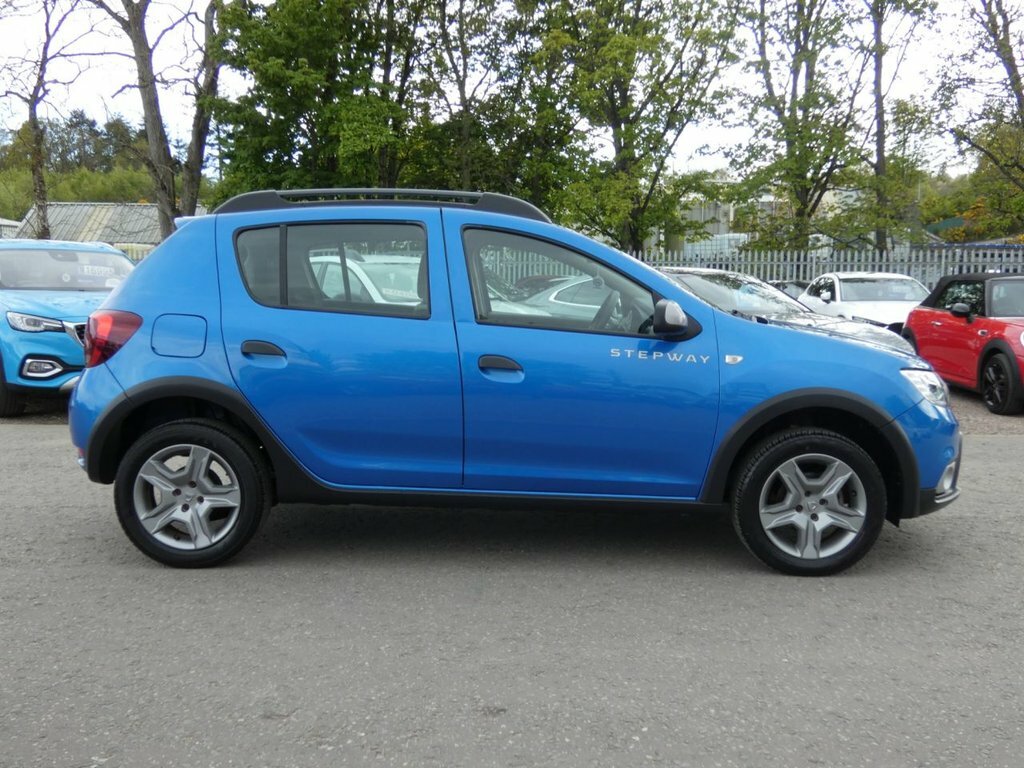 Dacia Sandero Stepway 0.9L Laureate Y30GWD Blue #3