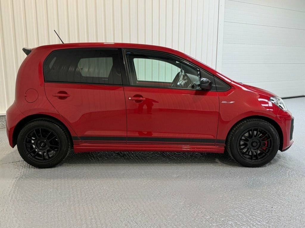 Volkswagen Up 1L Gti FL22HSC Red #4