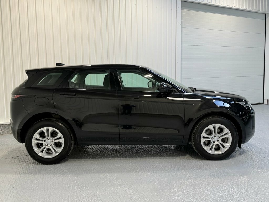 Land Rover Range Rover Evoque 2L S SP22OMG Black #4