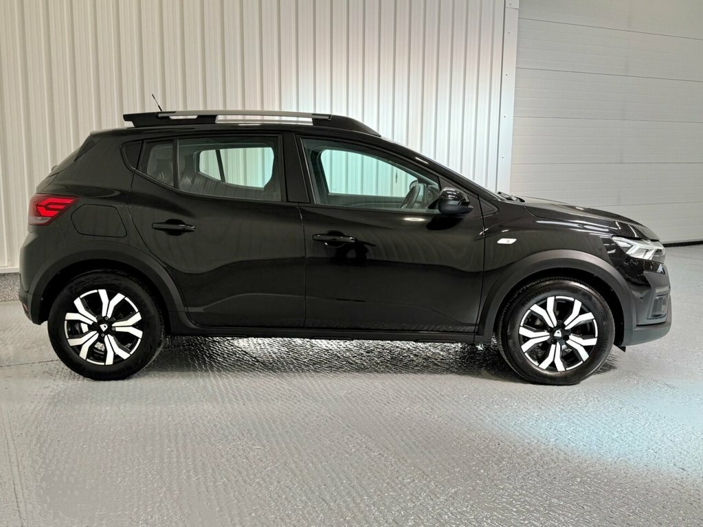 Dacia Sandero Stepway 1L Prestige YY22XLG Black #4
