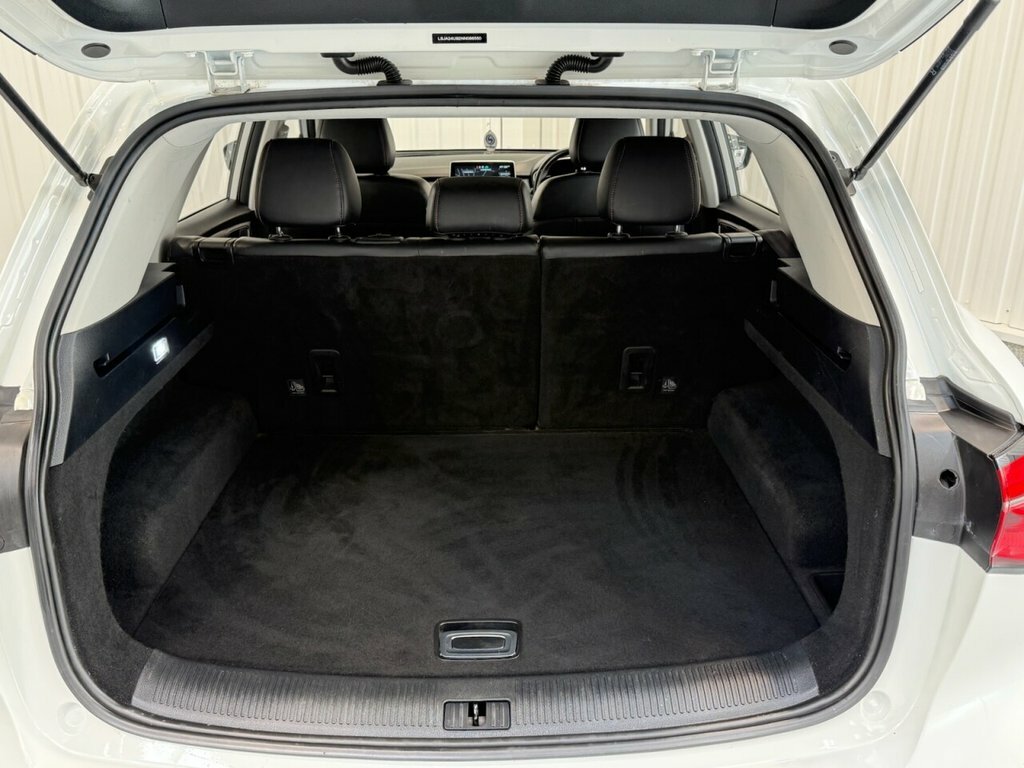 MG HS Zs 1.5 Vti-tech Exclusive Suv Eu #14