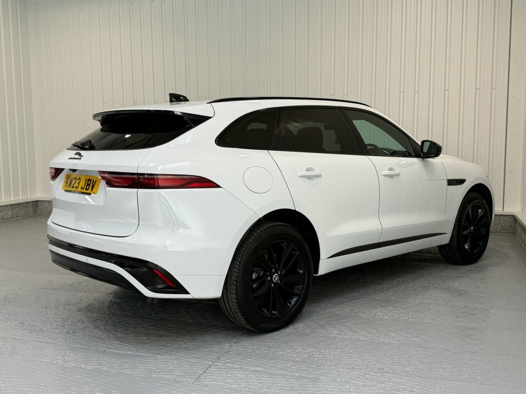 Jaguar F-Pace 2L R-dynamic Se Black KW23JBV White #5